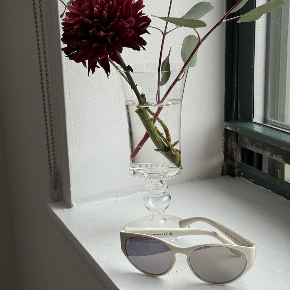 FLASHSALE! {Moncler} chic off-white sunglasses
